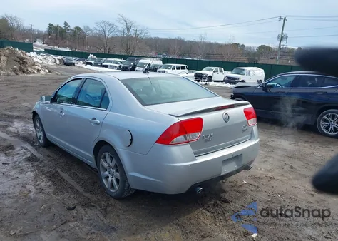 2010 Mercury Milan Premier z USA, uszkodzony, nr VIN 3MEHM0CG4AR618731